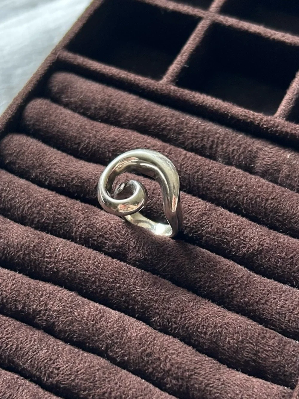 Sterling Silver Sculptural Spiral Ring - size 6 - Picture 2 of 9